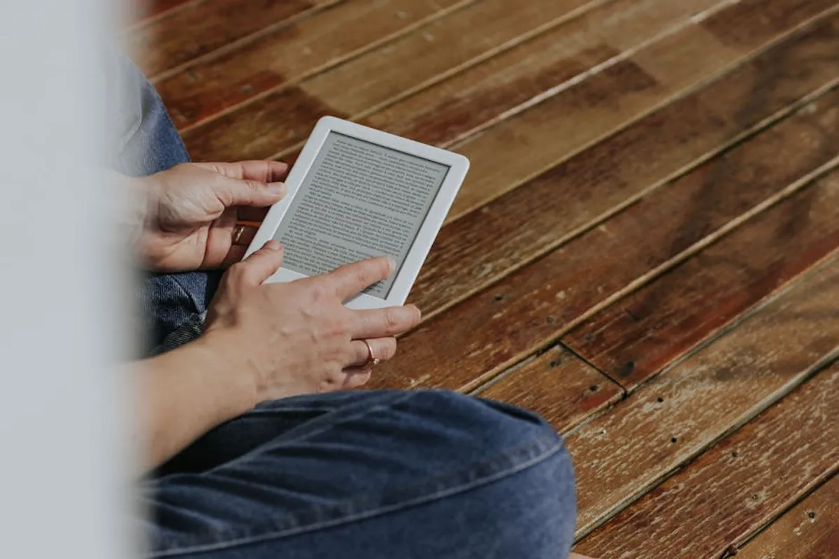 The reader-friendly guide to newsfaire.com for modern searchers